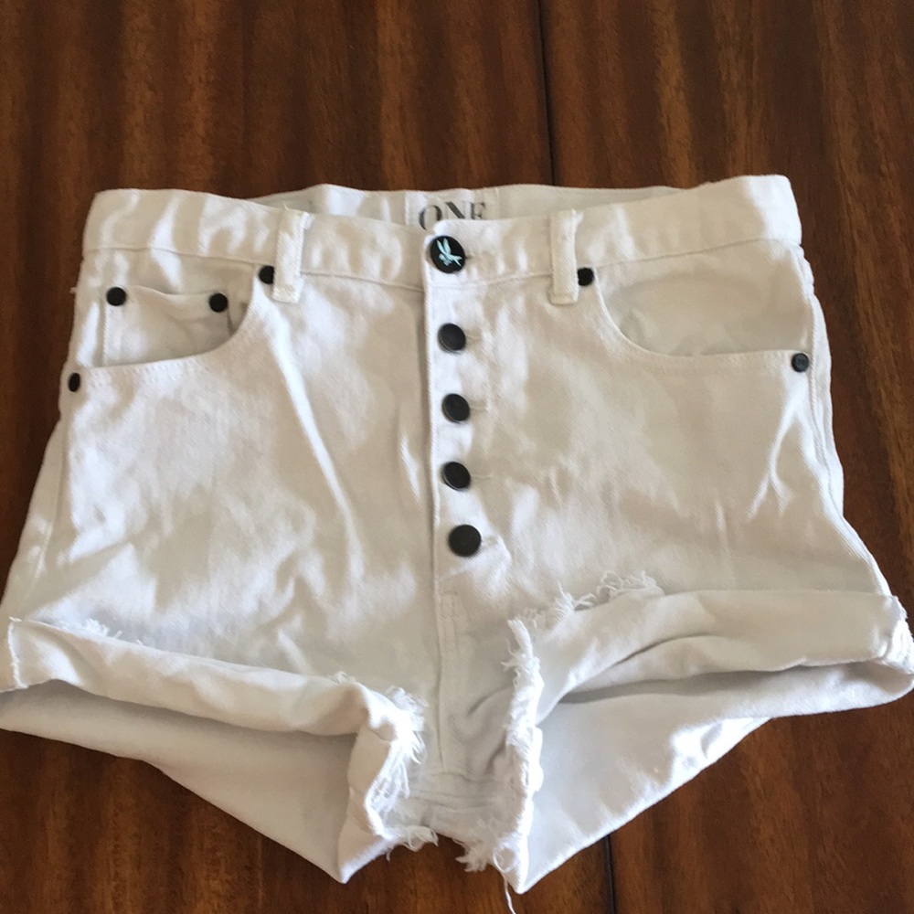 One teaspoon shorts